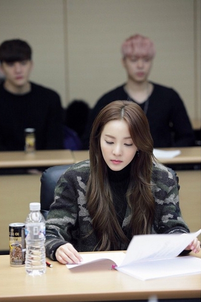 산다라박 한중합작 웹드라마 ‘닥터이안’ 대본 리딩 현장, 인스타그램.