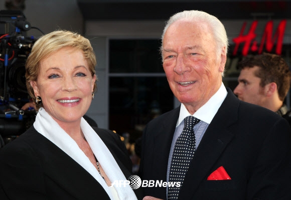 줄리 앤드류스와 크리스토퍼 플러머