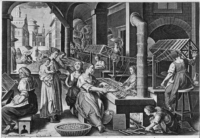 누에를 치고, 누에고치로부터 실을 뽑아내는 여인들의 모습. 피에타의 집 소녀들은 생존하기 위해 좁은 공간에서 과도한 노동을 감내해야 했다.  글항아리 제공