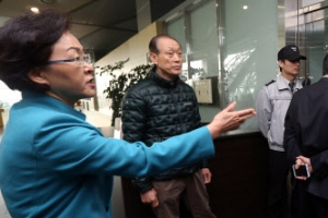 신연희 강남구청장 “시장님 좀 만납시다”