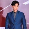 간신 김강우 “여배우들 한 겨울에 맨살…보는 것만도 행복”
