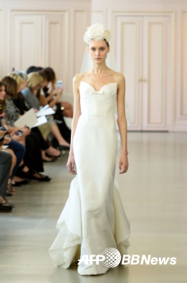 Oscar De La Renta Bridal Spring/Summer 2016 Runway Show