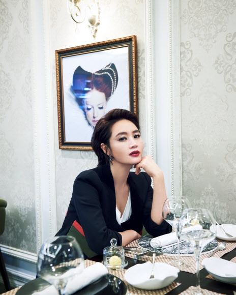 영화 ’차이나타운’ 주연 김혜수