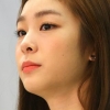 김연아 네팔 돕기 10만 달러 기부