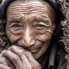 [포토] 네팔 지진 피해자 노인, 움푹 패인 주름 사이에 지나간 세월의 흔적 고스란히