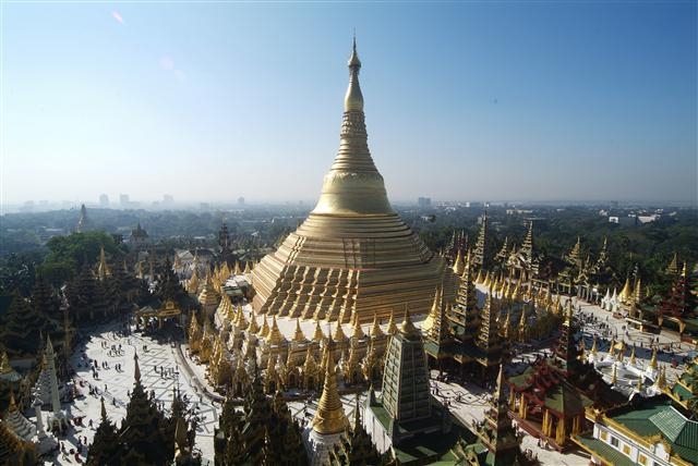 11세기 세워진 ‘황금사원’ 셰다곤 파고다. EBS 제공