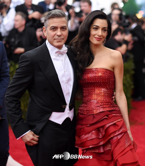 조지 클루니, 아내와 함께