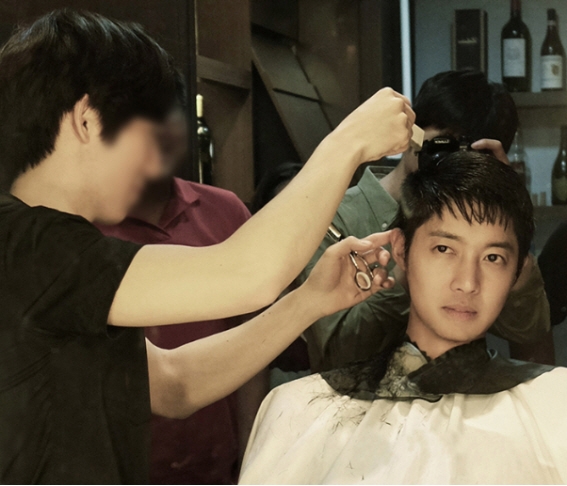 입대 준비 중인 김현중 / 사진출처: 현중닷컴