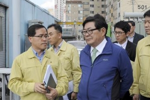 “다른 지역 시설도    우리 구에 영향주면   점검해야 합니다”