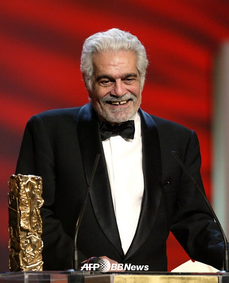 오마 샤리프,2004년 2월 21일 파리에서 열린 ‘세자르의 밤’ 행사에서