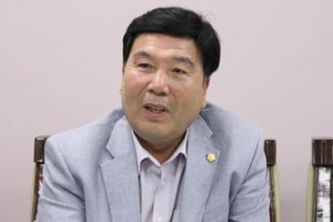 [의정 포커스] 윤성국 용산구의회 행정위원장 “재개발 지역이라도 개보수 미루면 안 돼”
