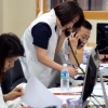 [현장 블로그] 퇴근은 사치라는 방역 전사들… 빵 봉지 건네받고 힘냅니다