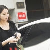 이민정 출산 후 근황 포착, 이제는 준후 엄마… 긴생머리 싹둑