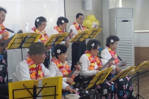 장구·우쿨렐레 치다보니 노인 기억력 덩달아 ‘쑥쑥’