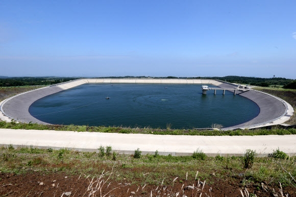 제주시 해안동 어승생 제2저수지의 모습. 연합뉴스