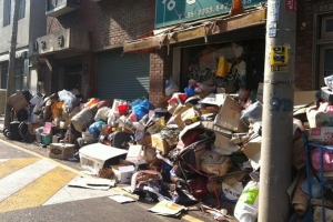 서초, 7년 방치된 ‘쓰레기 건물’ 정비하기로