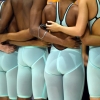 바하마 수영선수들의 이색적인 유니폼 뒷모습...”야광(夜光) 같네...”