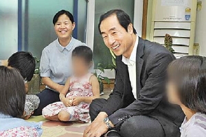 [현장 행정] “區가 도울게요”… ‘키다리 구청장’의 착한 약속