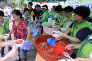 쪽방촌에 불어온 나눔의 바람