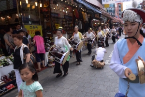 남대문시장, 홍대식 예술놀이터로 활성화