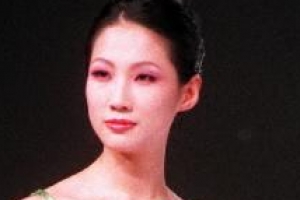 모델 이선진 서울종합예술실용학교 교수됐다