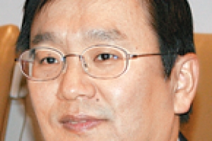 [동정] 서울대 국제대학원 백진현 교수 국제법학술원 종신회원에