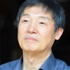 김사인 시인, 만해문학상 사양… “주최사 창비 편집위원 맡아 고사”