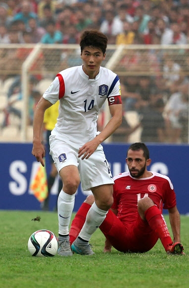 기성용, ’돌파는 이렇게’