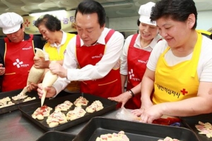 [현장 행정] “복지 사각지대 해소 ‘마을전문가’에게 맡겨라”