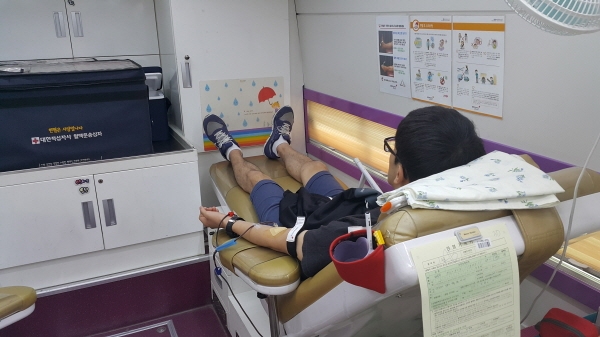 가톨릭관동대학교 총동아리연합회, 2015 헌혈행사 및 한빛마을 봉사활동 실시. 가톨릭관동대 제공