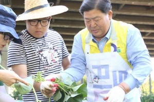 발달장애인 텃밭서 취업교육 교실·강당서만 하란 법 있나요
