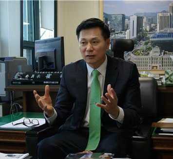 최조웅 서울시의회 행정자치위원장