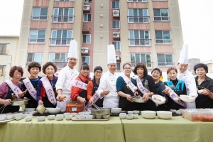 11명의 아지망 ‘맨도롱 또똣’ 한 끼를 차리다