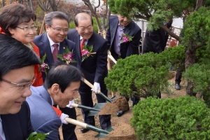 구민체육센터서 ‘볼링 한판’ 어때요?