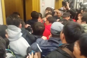 [생생영상] 검거작전 투입된 경찰과 충돌한 한상균 위원장