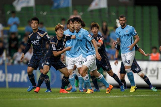 서울 이랜드와 대구 FC의 경기 모습 한국프로축구연맹 제공