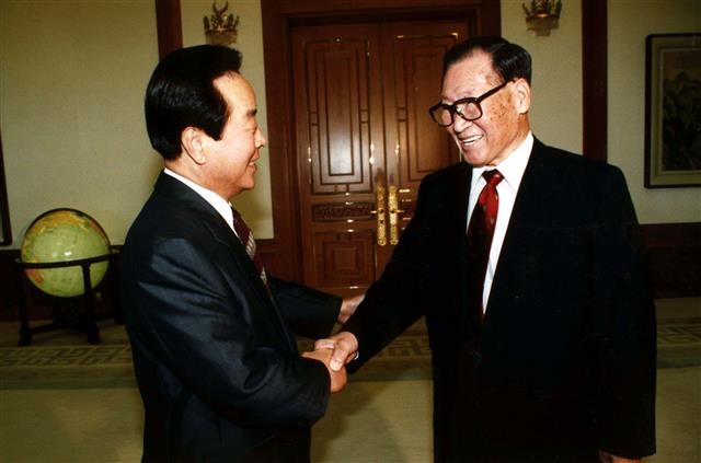1992년 대선 이후 첫 대면 