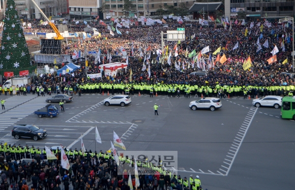 소요 문화제. 지난 2차 민중총궐기 대회 모습.