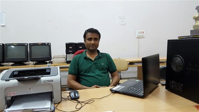 다라멘드라 초우한 UVCE 컴퓨터공학과 교수