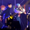 비스트·방탄소년단 뜨자 함성… 야광봉 든 해외팬 7000명 탄성