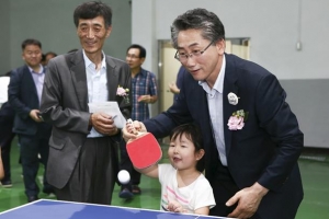 [레저활동, 멀리 갈 거 있나요] 퇴근길엔 ‘공짜 탁구’