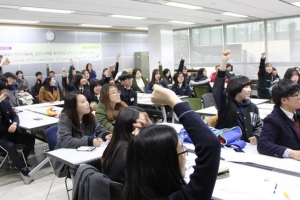 “친구 고민 들으며 제 생각이 자랐죠”