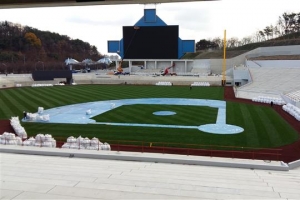 [명인·명물을 찾아서] 국내 첫 팔각 야구장… 필드~스탠드 가까워 야구 팬은 신나