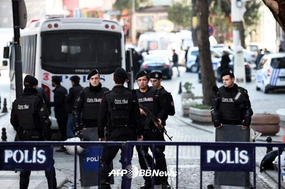터키 이스탄불 관광지서 폭발 사고