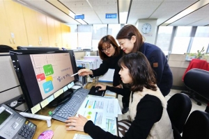 ‘을’이 되어 1년간 발로 뛰고 설득… 196억 사업 따낸 ‘공무원 특공대’