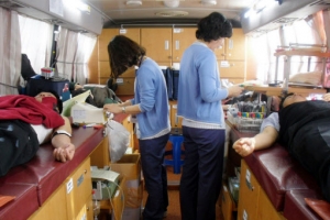메르스 혈액난 아직도… 헌혈 나선 공무원들