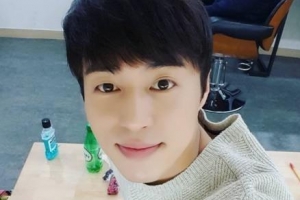 오민석 열애인정 “20대 일반인 여성과 핑크빛 만남..당당 데이트”