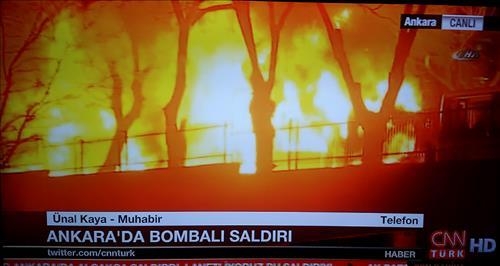 터키 수도 앙카라서 폭탄테러. CNN 캡쳐