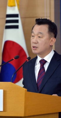 [서울포토]정준희 통일부 대변인, 정례 브리핑