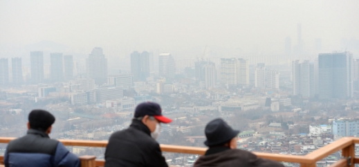 [서울포토]남산에서 바라본 도심 미세먼지